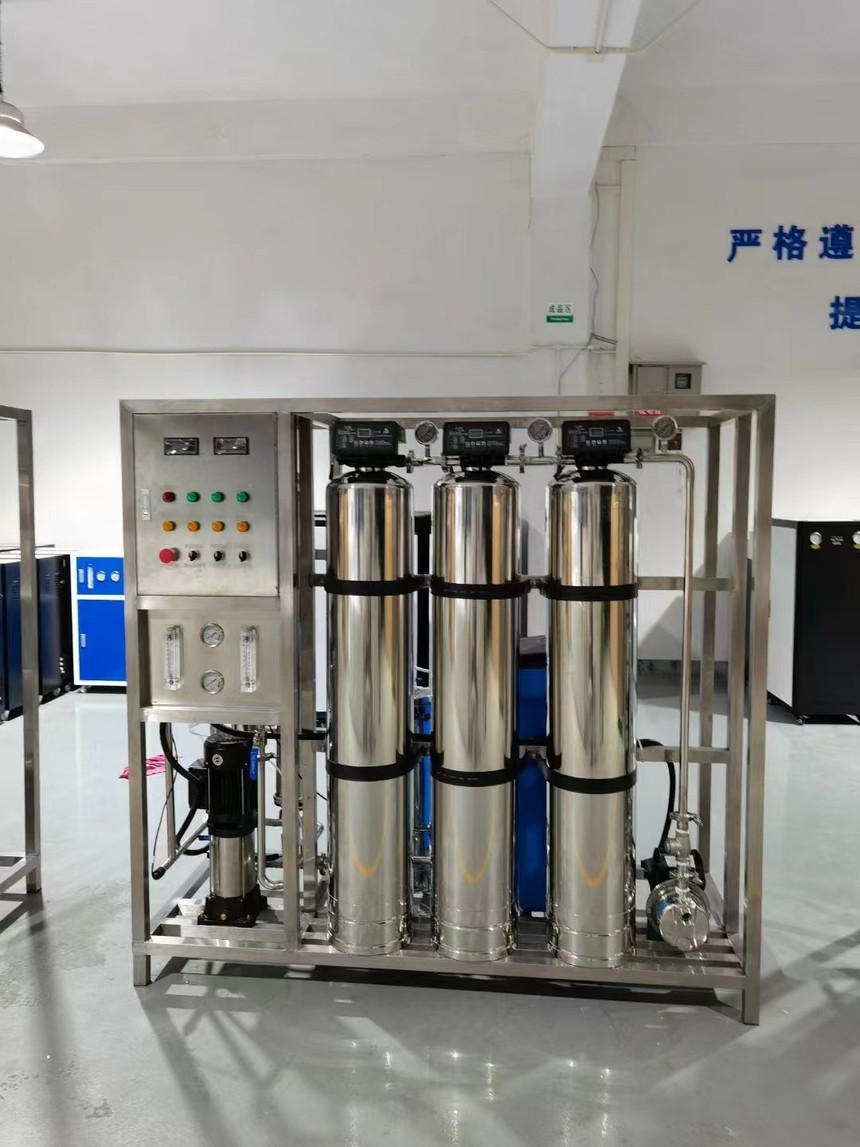 2T每小(xiǎo)時(shí)純水(shuǐ)設備.jpg